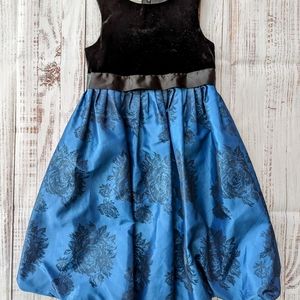 Laura Ashley Girl Blue/Black Dress Size 5